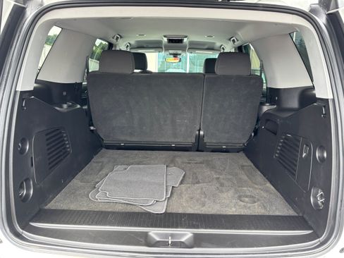 Used 2018 Chevrolet Tahoe LS w/ Skid Plate Package AWD/4WD image 13