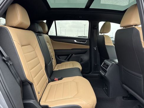 New 2026 Volkswagen Atlas Cross Sport SEL image 16