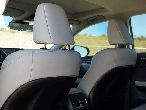 Used 2022 Lexus RX 350 FWD w/ Premium Package image 27