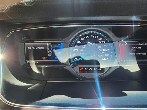Used 2016 Ford Taurus Limited w/ Equipment Group 301A AWD/4WD image 20