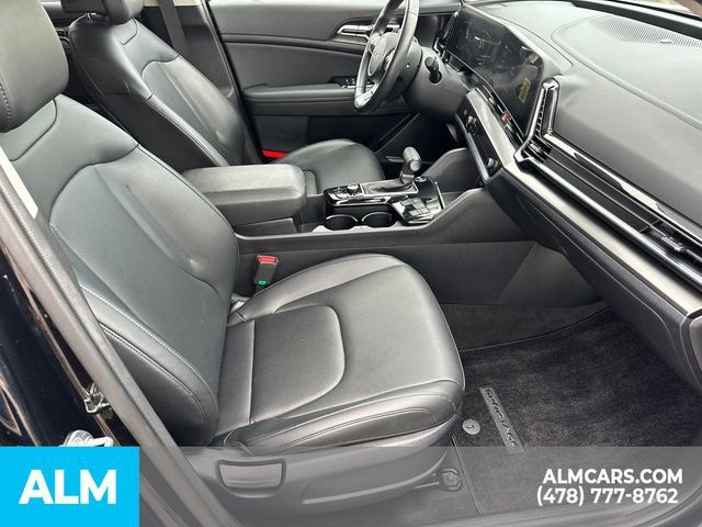 Used 2025 Kia Sportage EX FWD image 15
