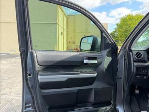 Used 2019 Toyota Tundra SR5 w/ SR5 Upgrade Package image 20