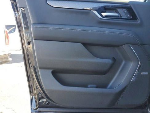 New 2026 GMC Yukon XL Elevation w/ Elevation Premium Package image 12