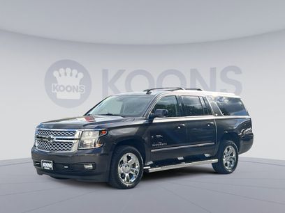 Used 2017 Chevrolet Suburban LT w/ LT Signature Package