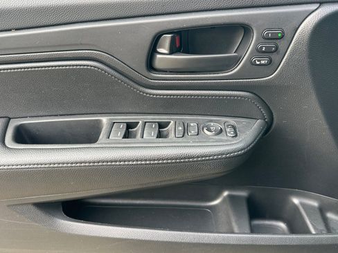 Used 2024 Honda Odyssey EX-L image 12