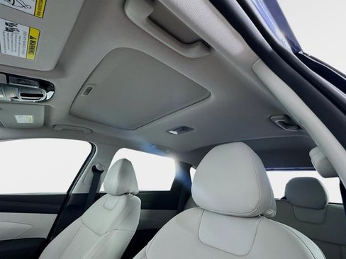 New 2026 Hyundai Tucson SEL image 14