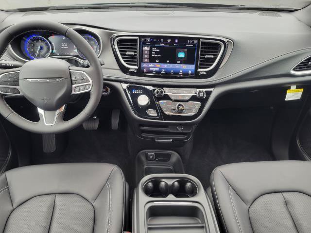 New 2027 Chrysler Pacifica Select FWD image 22
