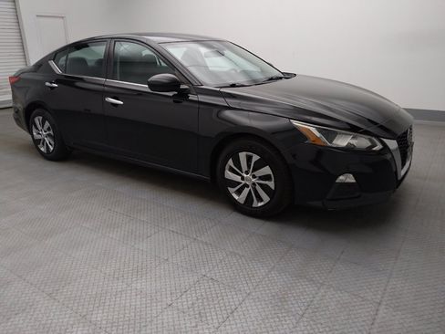 Used 2021 Nissan Altima 2.5 S FWD image 11
