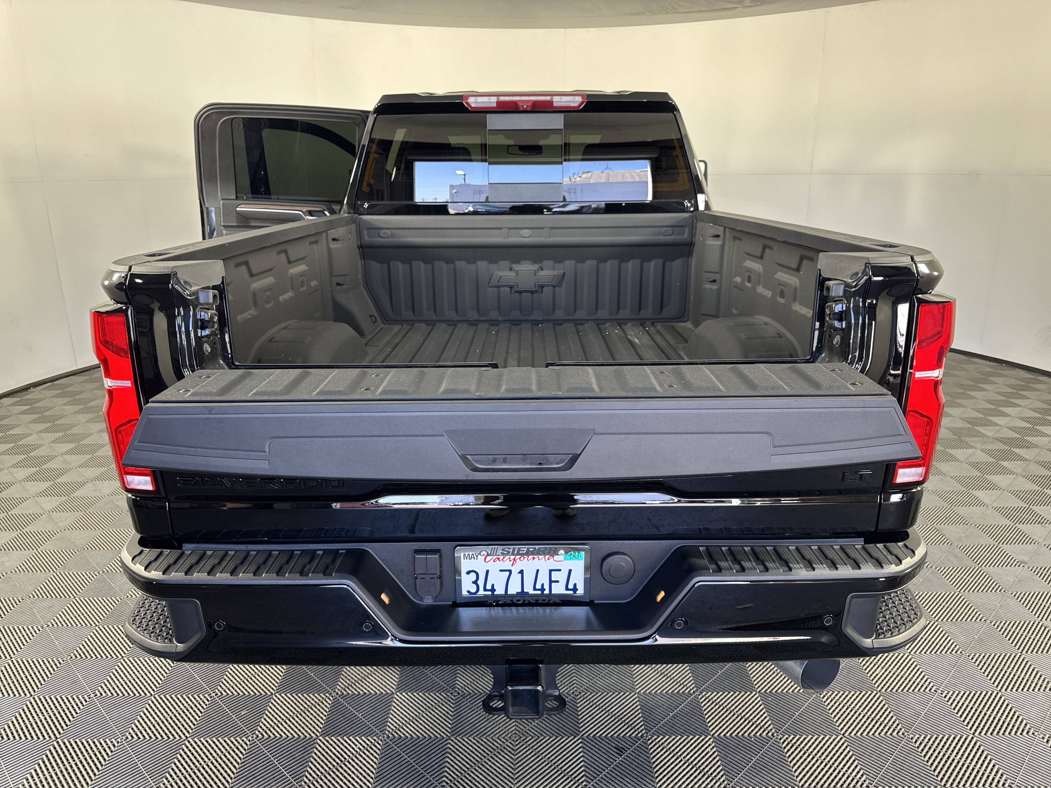 Used 2025 Chevrolet Silverado 2500 LT w/ Trail Boss Package AWD/4WD image 24