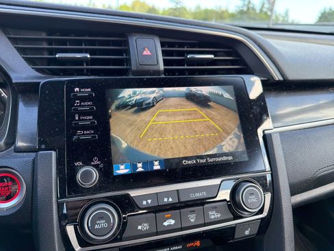 Used 2021 Honda Civic EX image 10