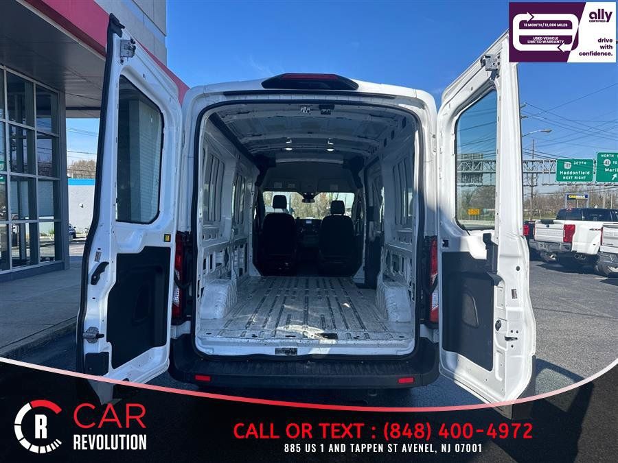 Used 2021 Ford Transit 250 Medium Roof RWD image 11