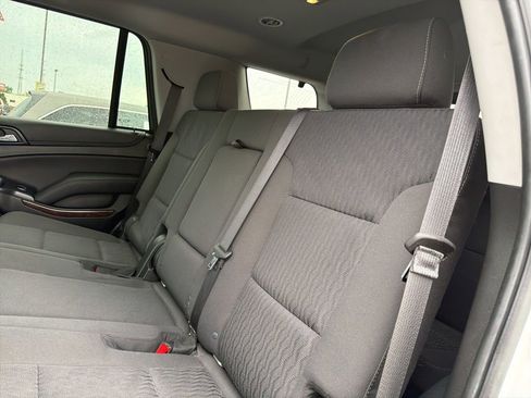 Used 2019 Chevrolet Tahoe LS w/ Enhanced Driver Alert Package RWD image 12