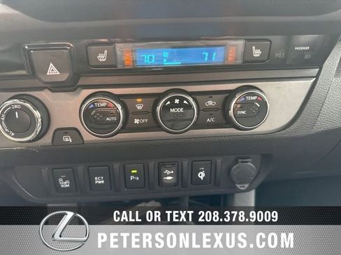 Used 2017 Toyota Tacoma TRD Pro AWD/4WD image 13