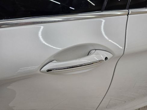 Used 2016 BMW 528i Sedan RWD image 12