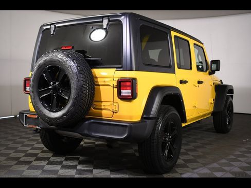 Used 2021 Jeep Wrangler Unlimited Sport image 11