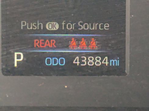 Used 2023 Toyota Tundra Limited image 35