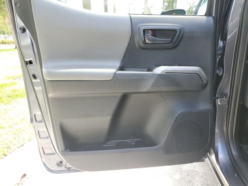 Certified 2023 Toyota Tacoma SR5 RWD image 15