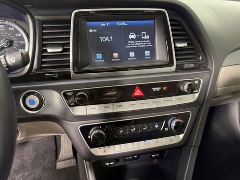 Used 2018 Hyundai Sonata SEL w/ Cargo Package image 15