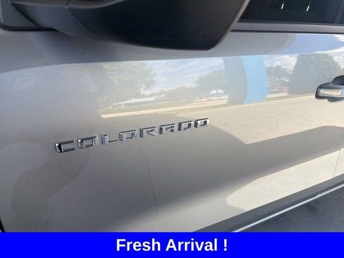 Used 2024 Chevrolet Colorado LT w/ Advanced Trailering Package image 9