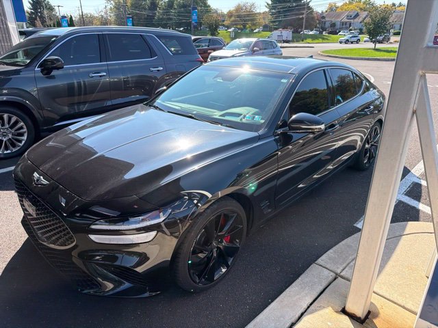 Used 2023 Genesis G70 3.3T w/ Sport Prestige Package AWD/4WD image 5
