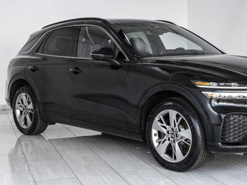 Used 2023 Genesis GV70 3.5T Sport AWD/4WD image 65