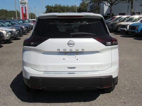 New 2026 Nissan Rogue SV image 4