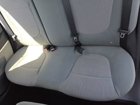 Used 2014 Hyundai Accent GS FWD image 24