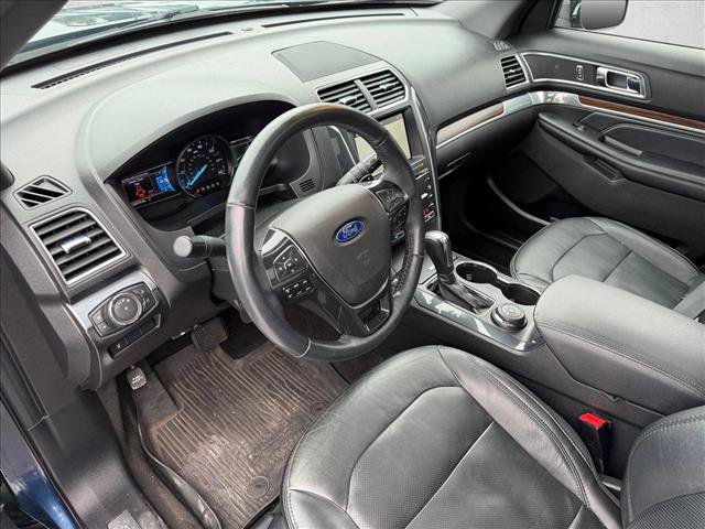 Used 2017 Ford Explorer Limited AWD/4WD image 10