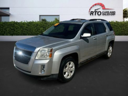Used 2015 GMC Terrain SLT image 2