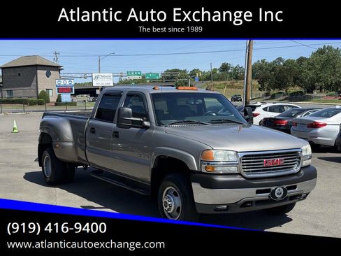 Used 2002 GMC Sierra 3500 4x4 Crew Cab w/ SLT Marketing Option Pkg image 1