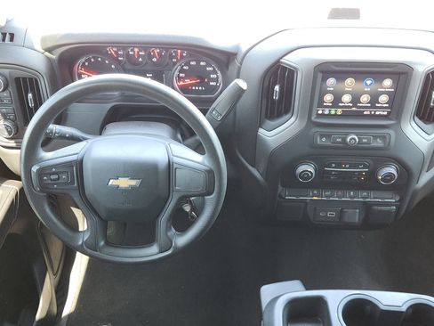 Used 2022 Chevrolet Silverado 1500 Custom image 29
