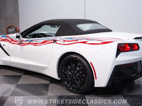 Used 2018 Chevrolet Corvette Stingray Convertible w/ 1LT RWD image 8