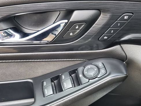 Certified 2021 Chevrolet Traverse High Country w/ LPO, Floor Liner Package AWD/4WD image 26