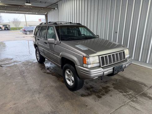 Used 1998 Jeep Grand Cherokee Limited image 4