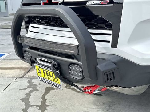 New 2025 Chevrolet Colorado ZR2 w/ Off-Road Front Bumper Package image 13