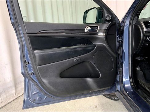 Used 2020 Jeep Grand Cherokee Limited X image 21