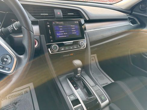 Used 2017 Honda Civic EX image 25