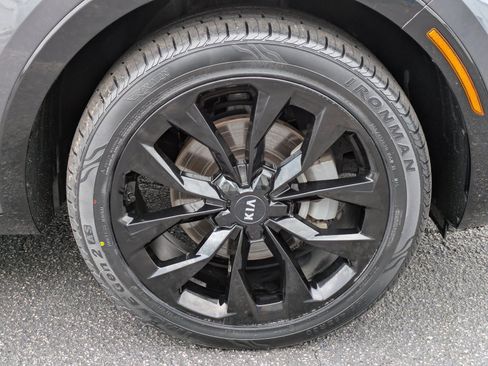 Certified 2021 Kia Sorento SX FWD image 9