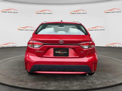 Used 2020 Toyota Corolla LE FWD image 9