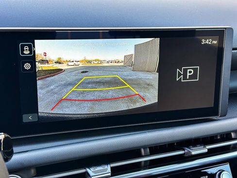 New 2026 Hyundai Santa Cruz SE image 16