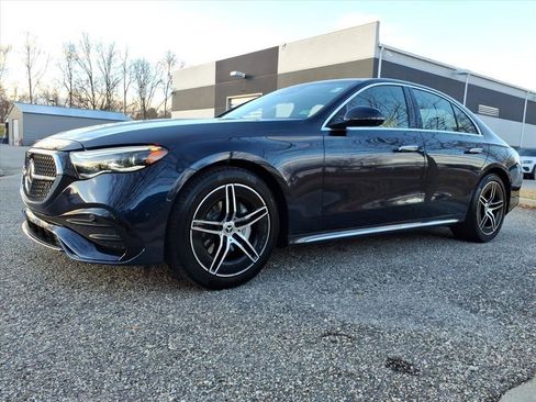 Used 2026 Mercedes-Benz E 350 4MATIC Sedan image 1
