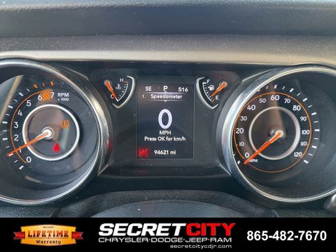 Used 2020 Jeep Wrangler Unlimited Sport S AWD/4WD image 9