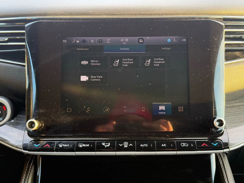 Used 2022 Jeep Wagoneer Series III image 18