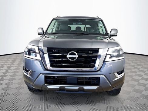 Used 2023 Nissan Armada SL RWD image 2