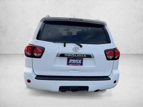 Used 2020 Toyota Sequoia Limited w/ Safety & Convenience Package image 6