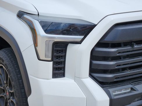 Used 2023 Toyota Tundra SR5 AWD/4WD image 10