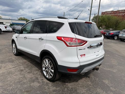 Used 2016 Ford Escape SE w/ SE Chrome Package image 6