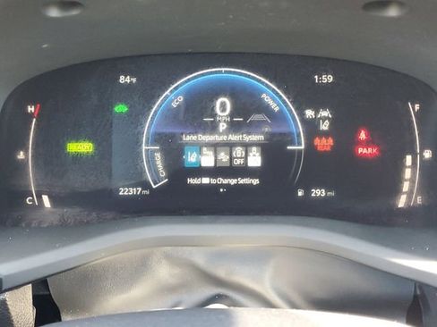 Used 2025 Toyota Camry LE image 25