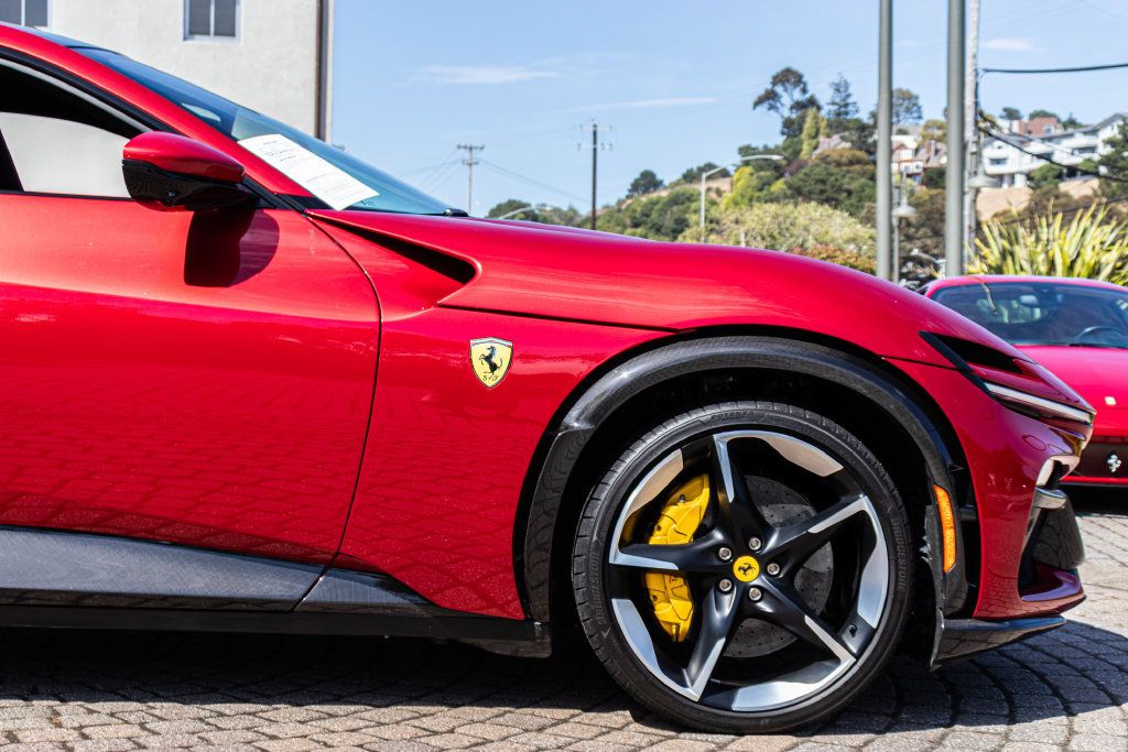 Used 2023 Ferrari Purosangue AWD/4WD image 15