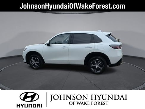 Used 2023 Honda HR-V EX-L image 6